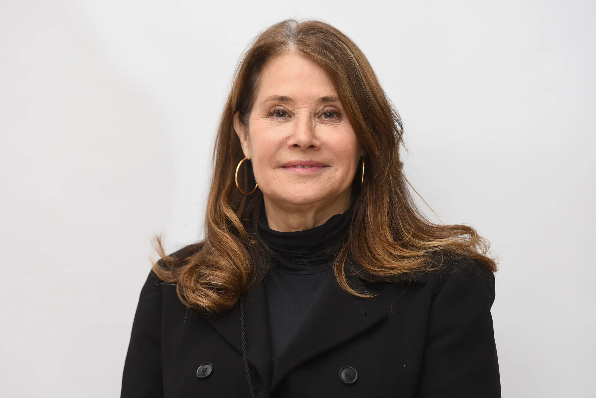 	Lorraine Bracco	